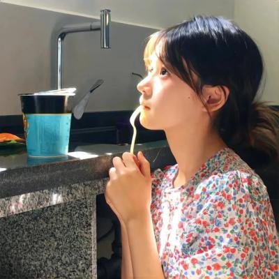 女心理师之心迷水影
